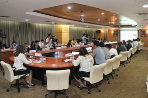 การประชุมเพื่อหารือความร่วมมือเรื่อง การเปลี่ยนผ่านการรับส่งสัญญาณโทรทัศน์ไปสู่ระบบดิจิตอลทีวีในกลุ่มอาคารรวม/ชุด 